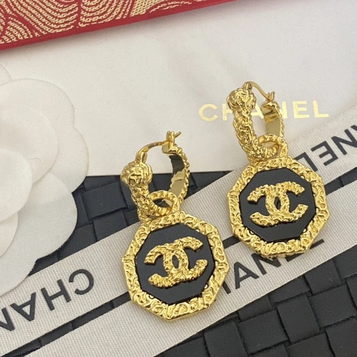 Chanel Earrings Sporty 229945