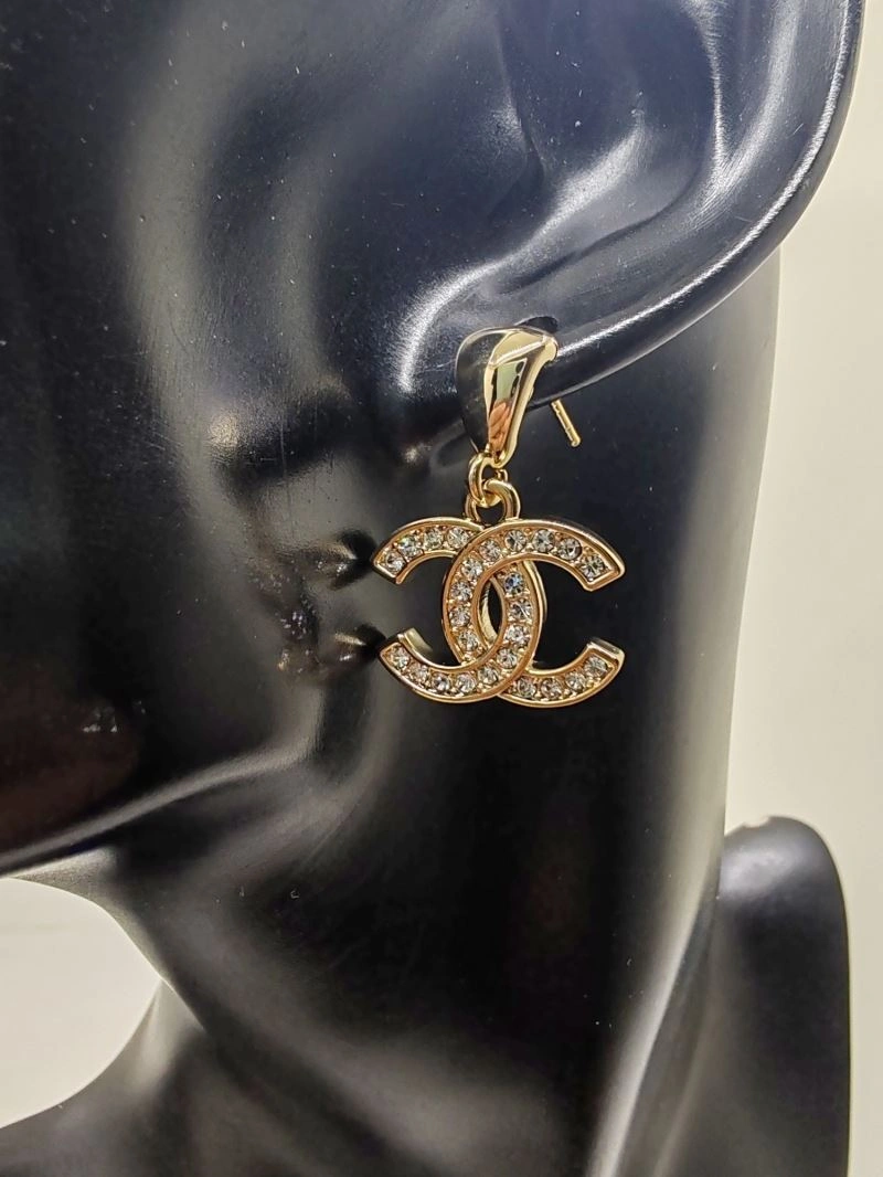 MoistureWicking Chanel Earrings 229927