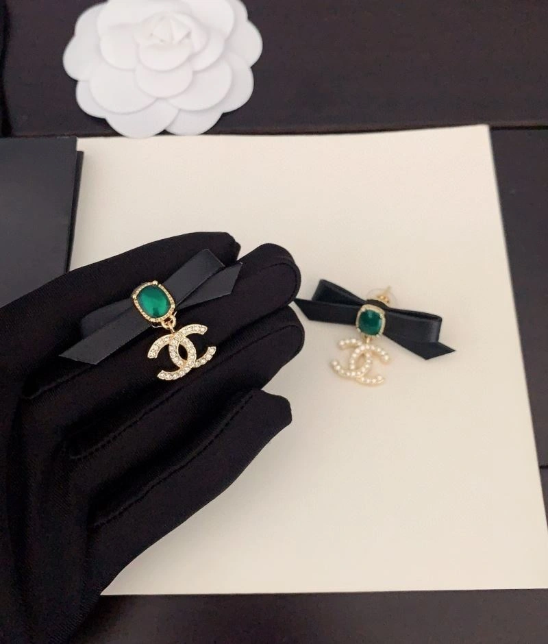Chanel Earrings Modern 229943
