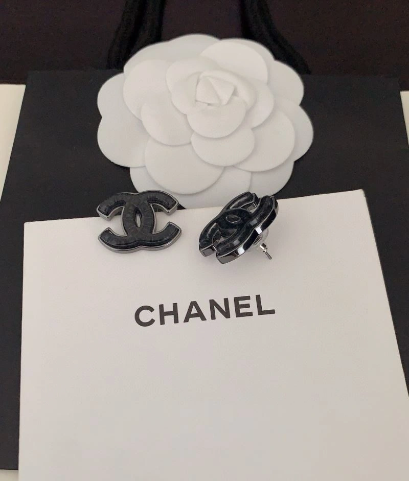 Soft Chanel Earrings 229920