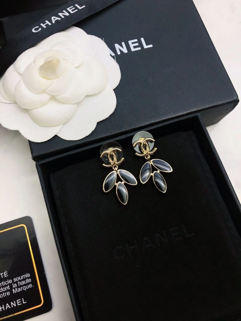 Durable Chanel Earrings 229919