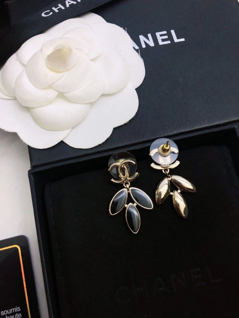Durable Chanel Earrings 229919