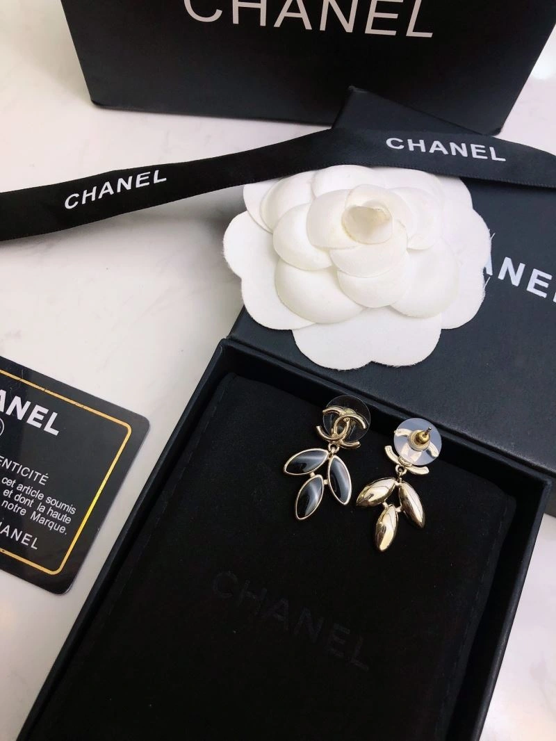 Durable Chanel Earrings 229919