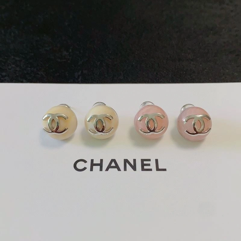 Chanel Earrings Affordable 229938