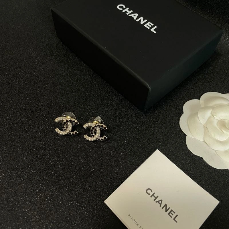 HighPerformance Chanel Earrings 229960