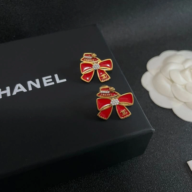 Chic Chanel Earrings 229908