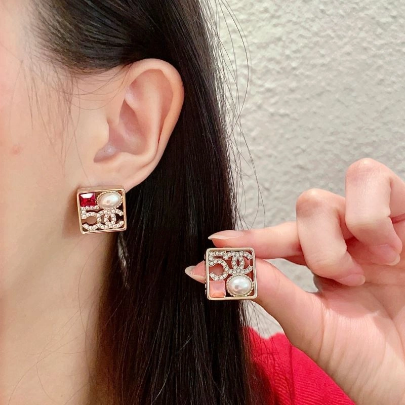 Chanel Earrings Chic 229972