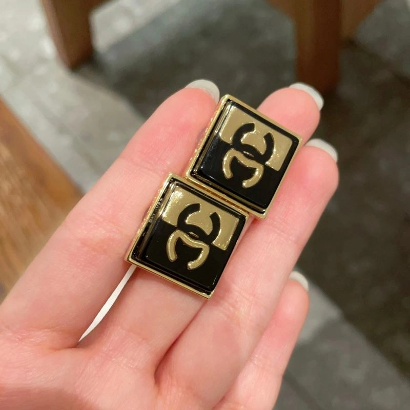 Breathable Chanel Earrings 229900