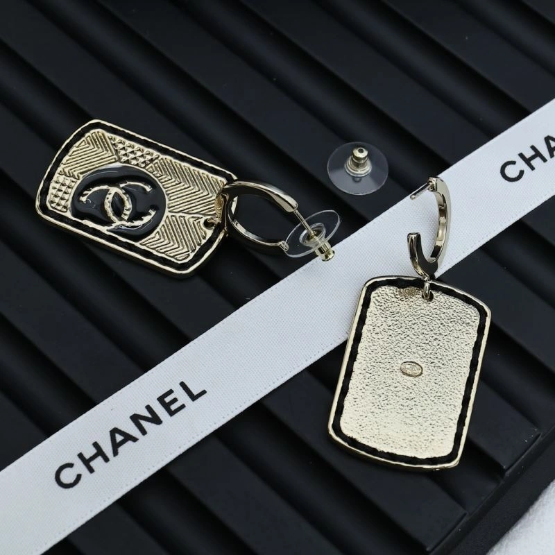 Sustainable Chanel Earrings 229917