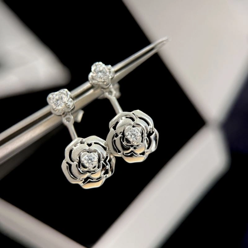 Chanel Earrings Practical 229915