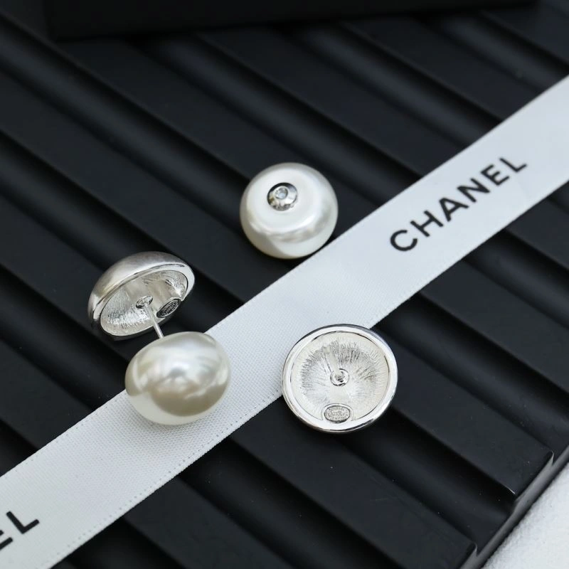 Chanel Earrings Sporty 229895