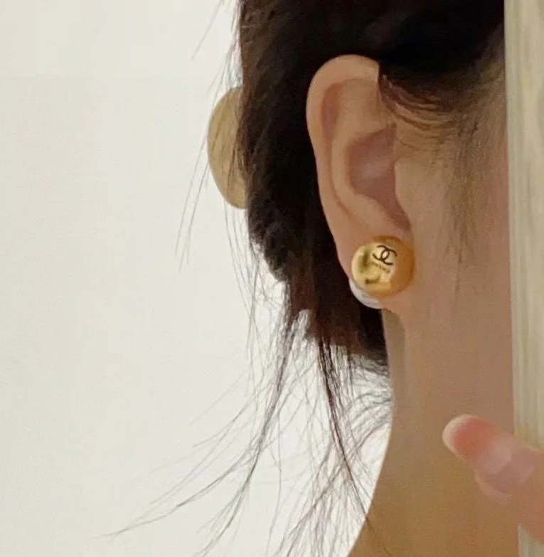 Chanel Earrings Sporty 229895