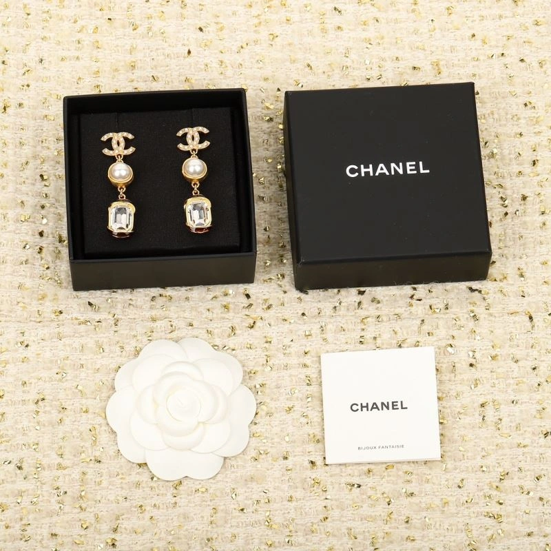 Breathable Chanel Earrings 229885