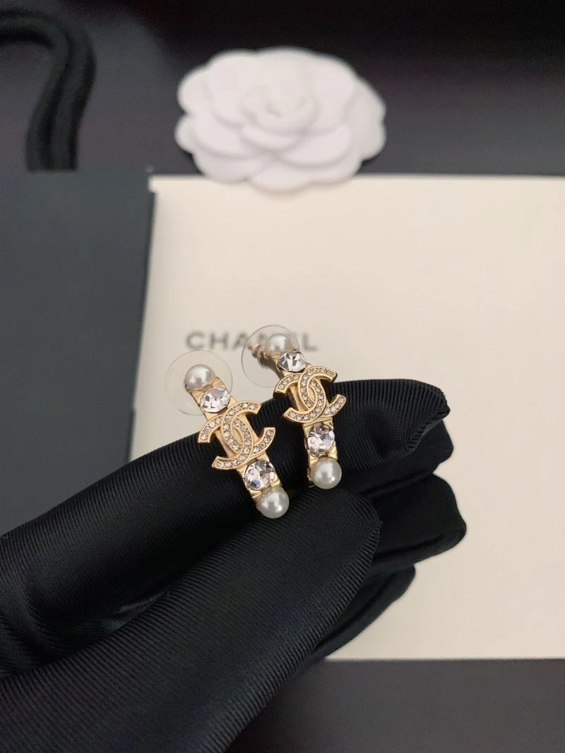Chanel Earrings Practical 229881