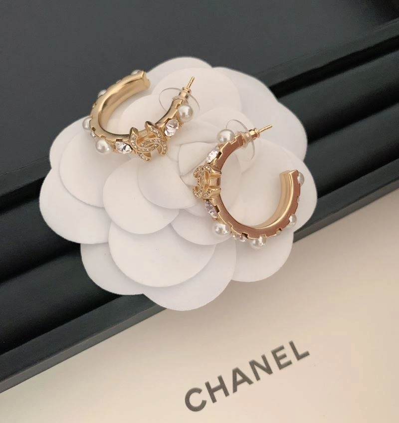 Chanel Earrings Practical 229881