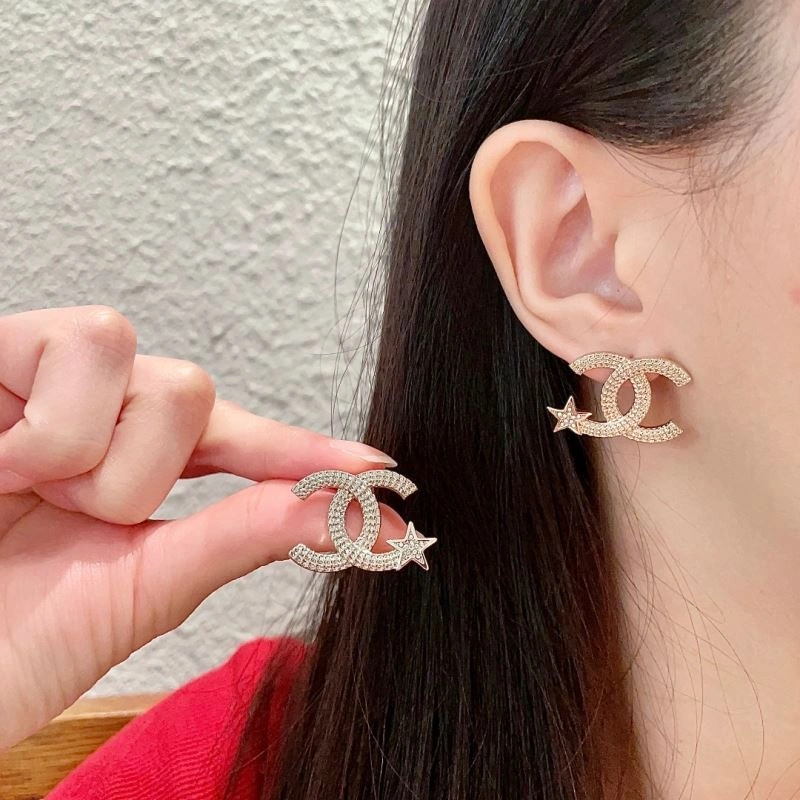 RelaxedFit Chanel Earrings 229875