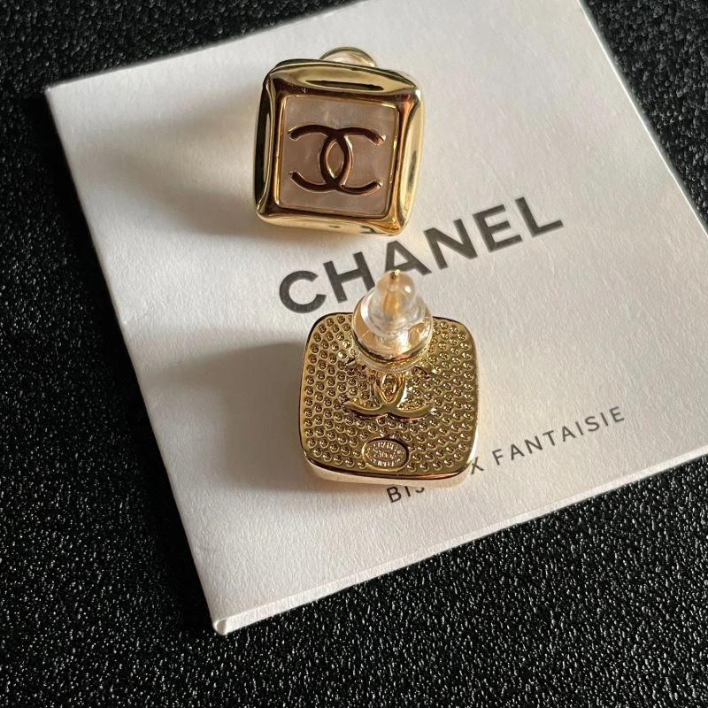 Chanel Earrings Bright 229869