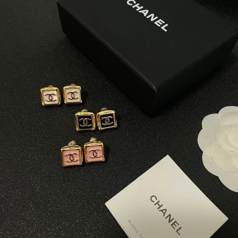 Chanel Earrings FreshLook 229867