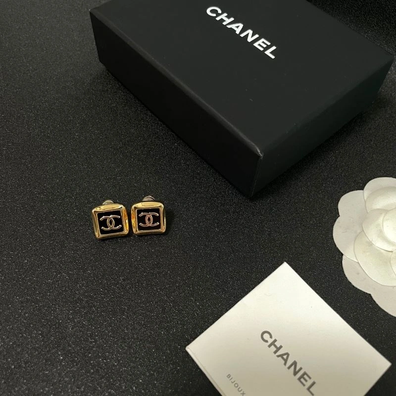 Chanel Earrings FreshLook 229867