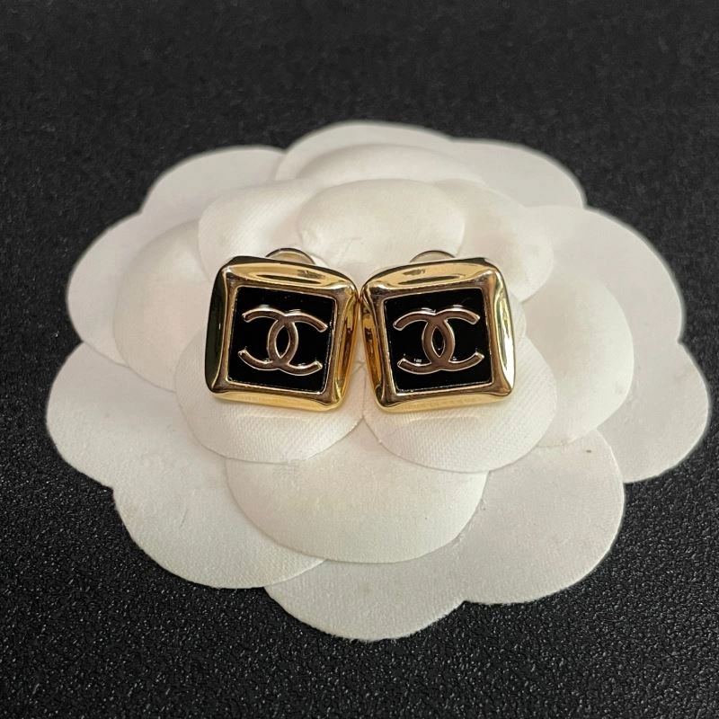 Chanel Earrings FreshLook 229867