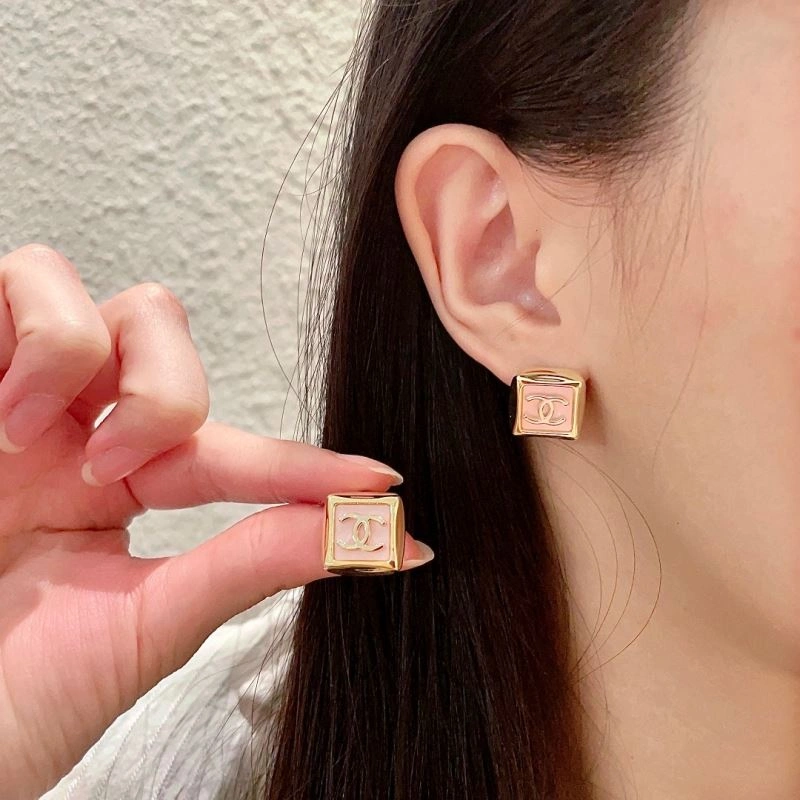 DailyWear Chanel Earrings 229893
