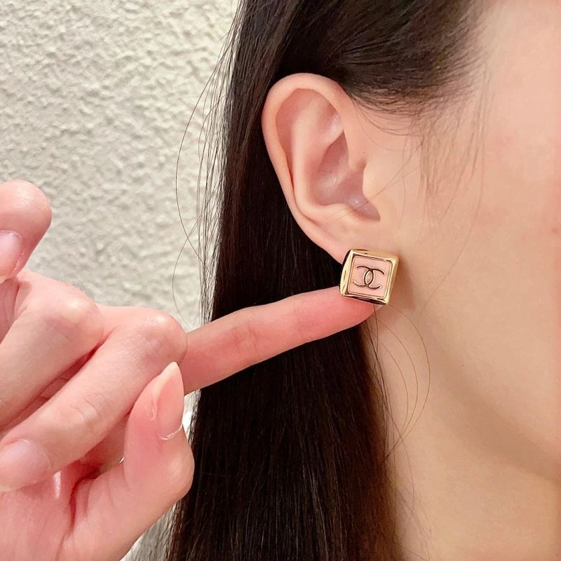 DailyWear Chanel Earrings 229893