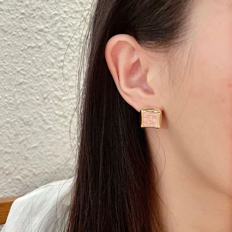 DailyWear Chanel Earrings 229893