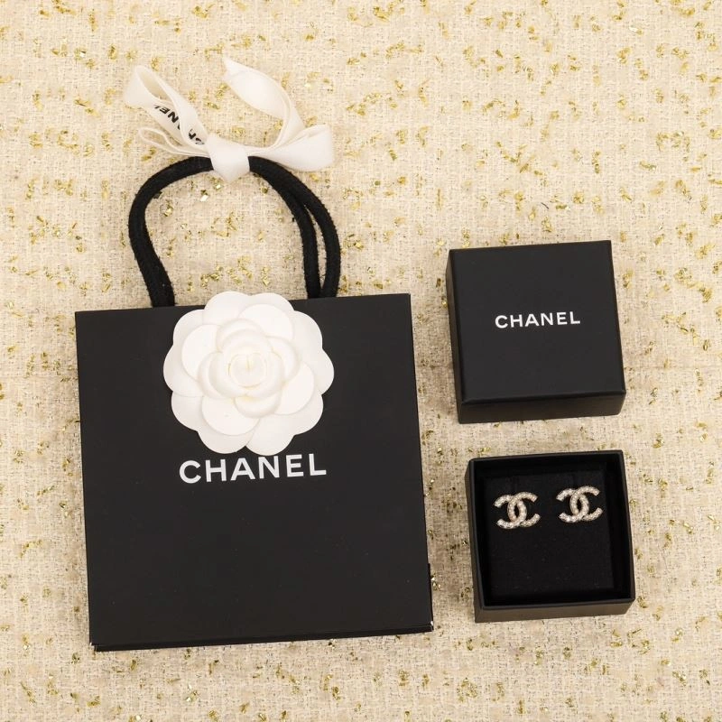 Cozy Chanel Earrings 229864
