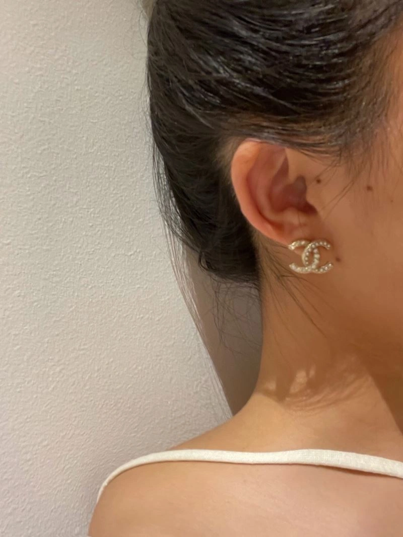 Cozy Chanel Earrings 229864