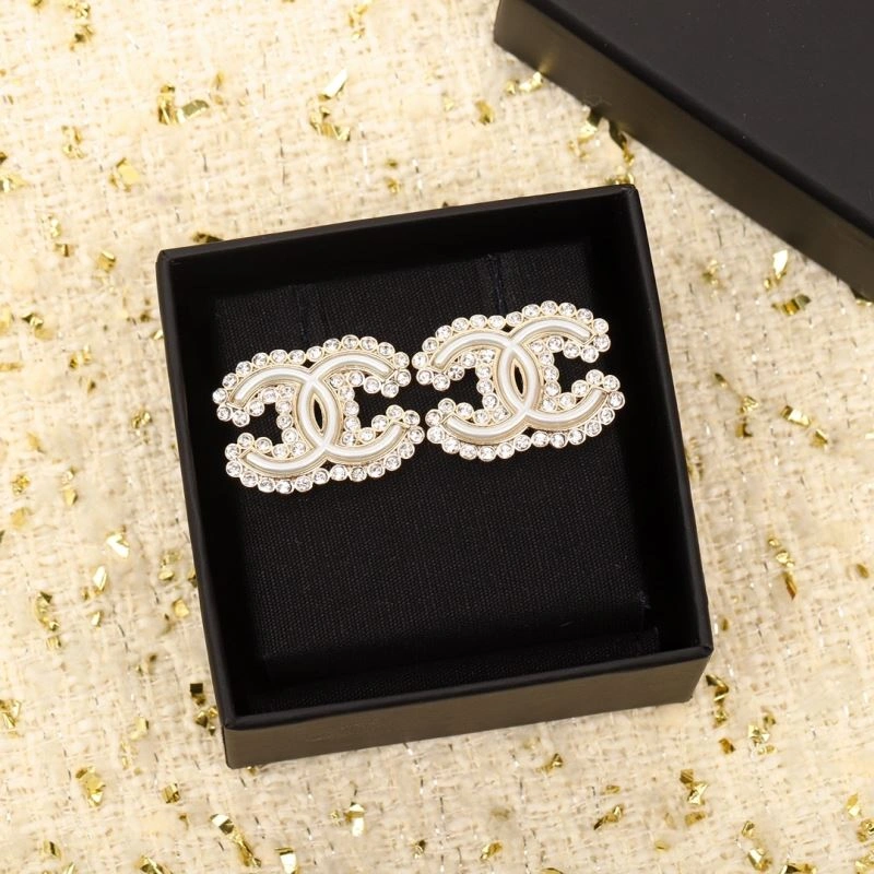 Chanel Earrings Lightweight 229865
