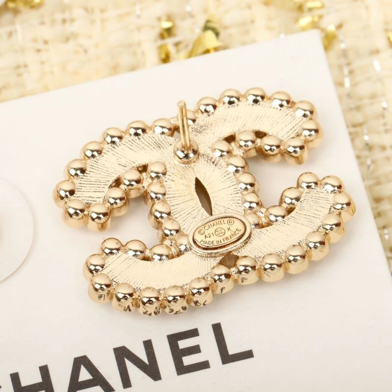 Chanel Earrings Lightweight 229865