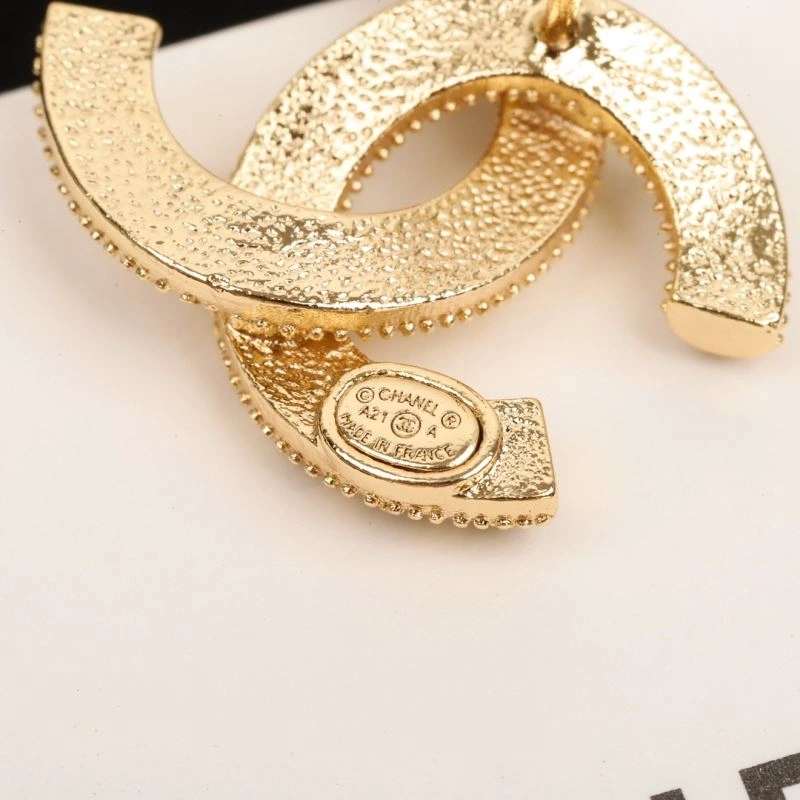 Chic Chanel Earrings 229874