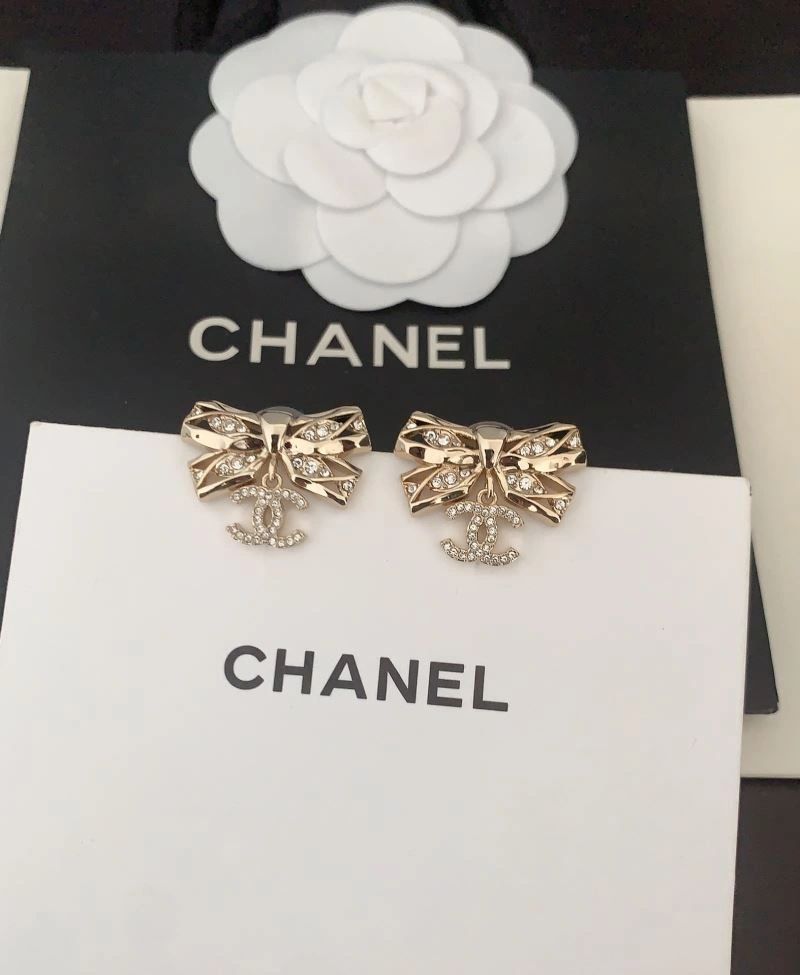 Vibrant Chanel Earrings 229935