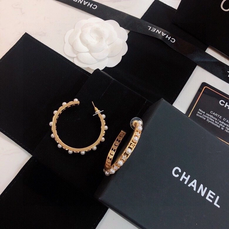 Chanel Earrings UrbanChic 229878