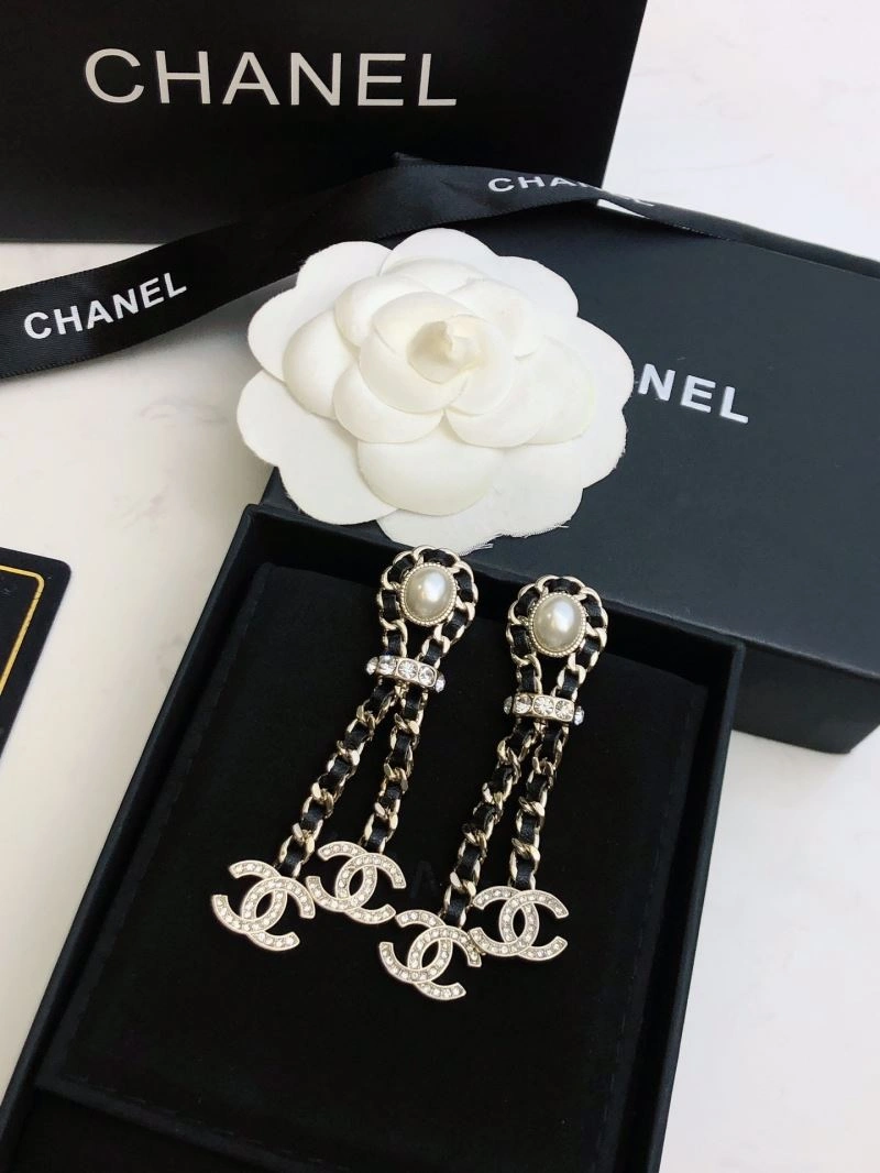 Fashionable Chanel Earrings 229857