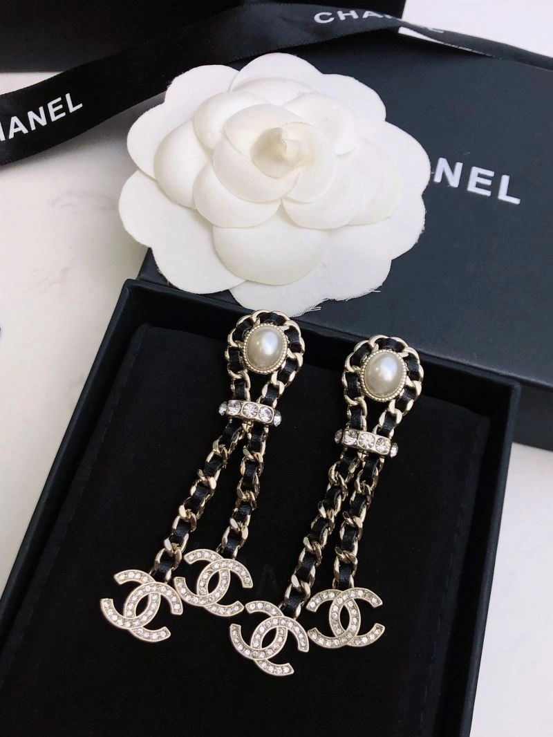 Fashionable Chanel Earrings 229857