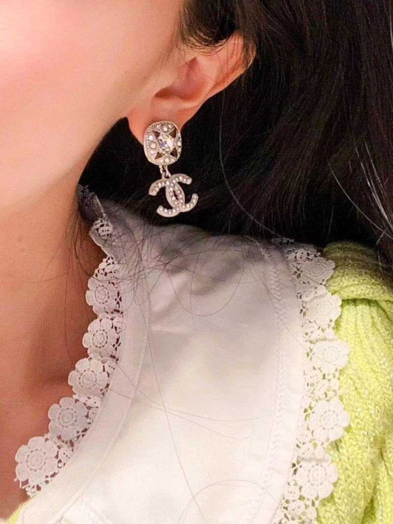 SunProtective Chanel Earrings 229851