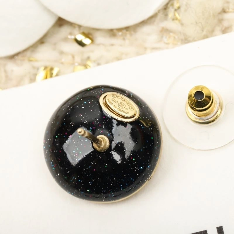 Chanel Earrings Comfortable 229837