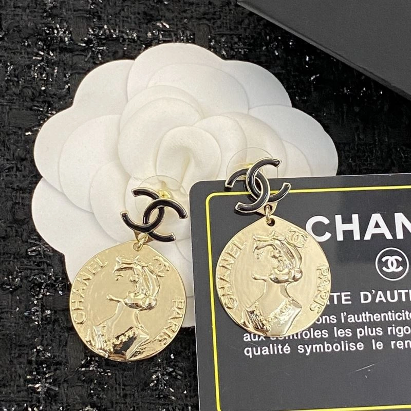 Comfortable Chanel Earrings 229829