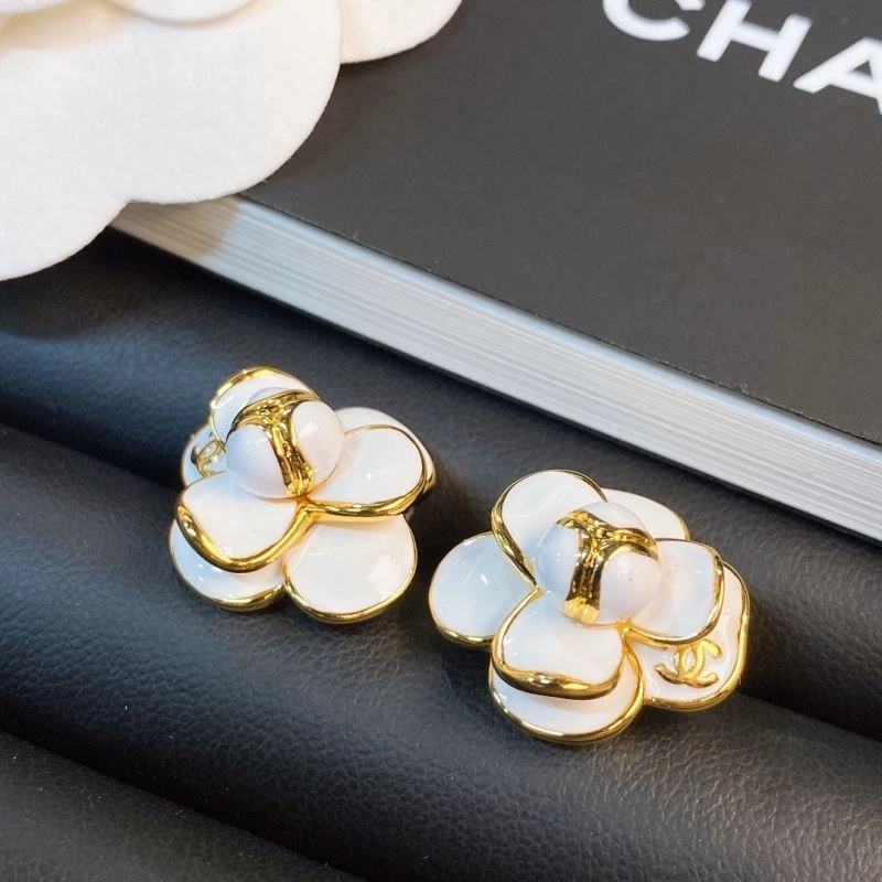 Chanel Earrings Efficient 229850