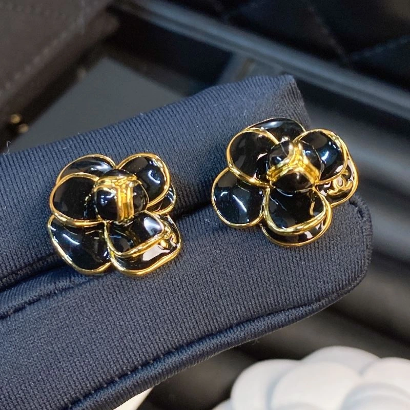 Chanel Earrings Efficient 229850