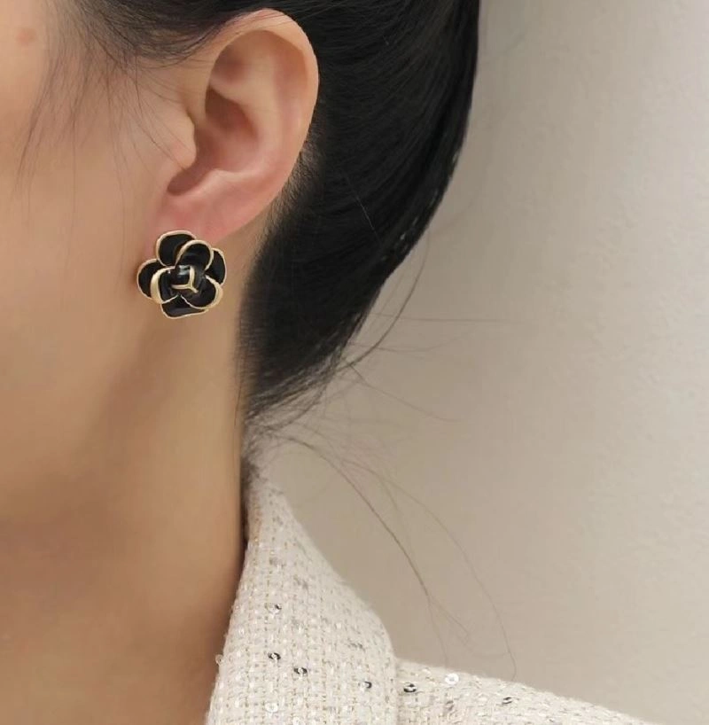 Chanel Earrings Efficient 229850