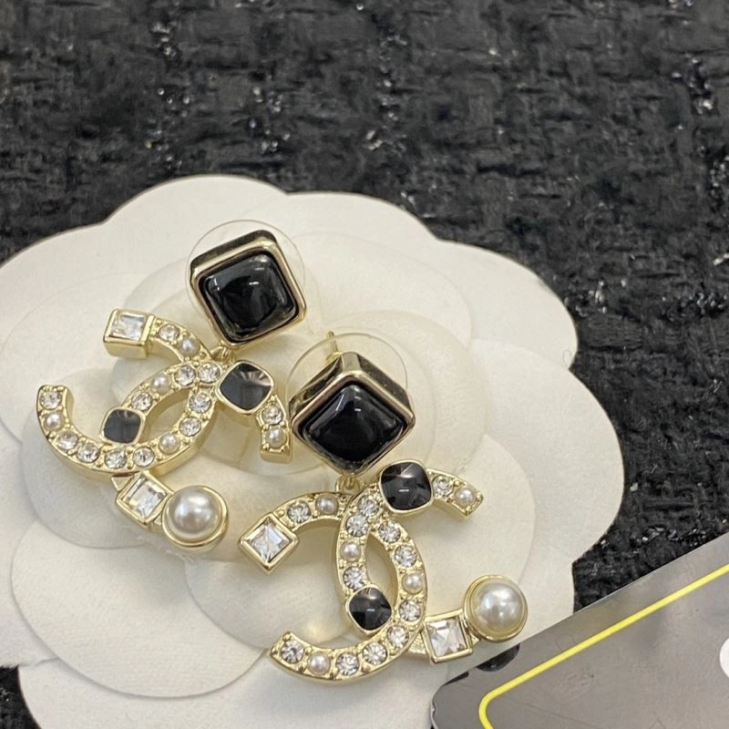 TechFriendly Chanel Earrings 229914