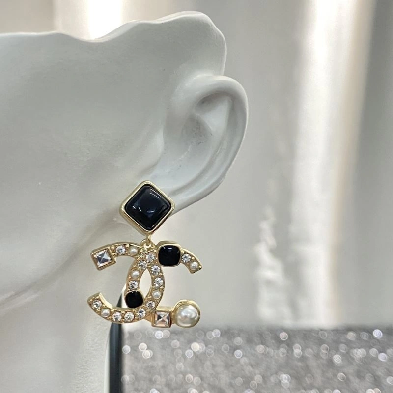 TechFriendly Chanel Earrings 229914