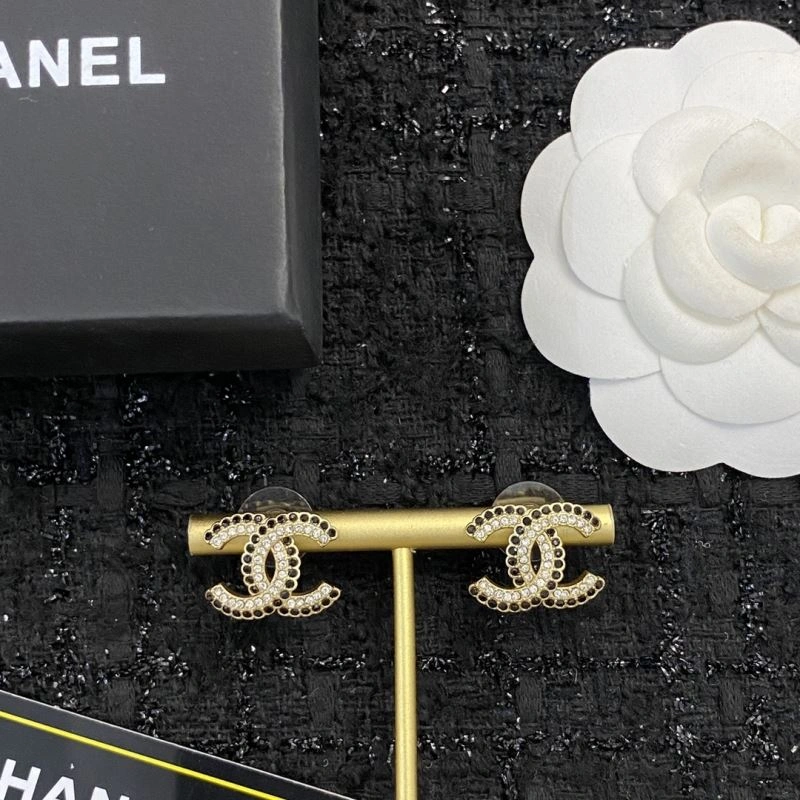 Chanel Earrings OnTrend 229824