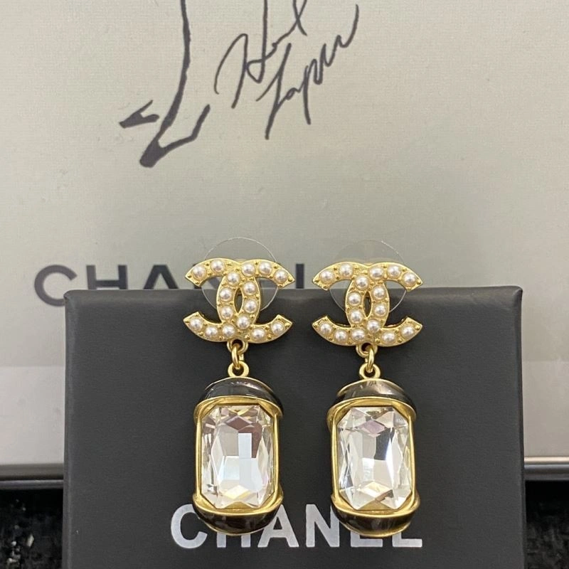 Chanel Earrings Tailored 229825