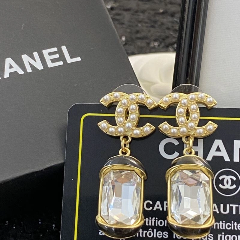 Chanel Earrings Tailored 229825