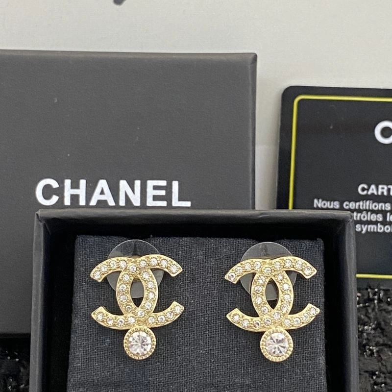 Resilient Chanel Earrings 229836