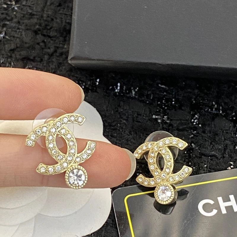 Resilient Chanel Earrings 229836