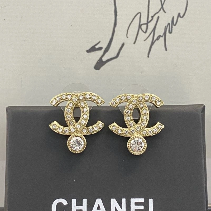 Resilient Chanel Earrings 229836